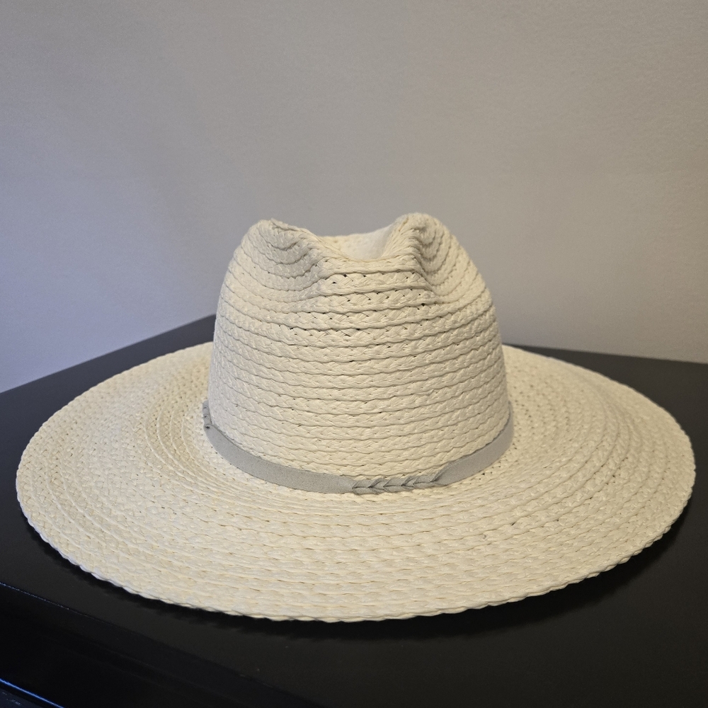 NWOT - Treasure & Bond Cream Straw Hat - Picture 4 of 10